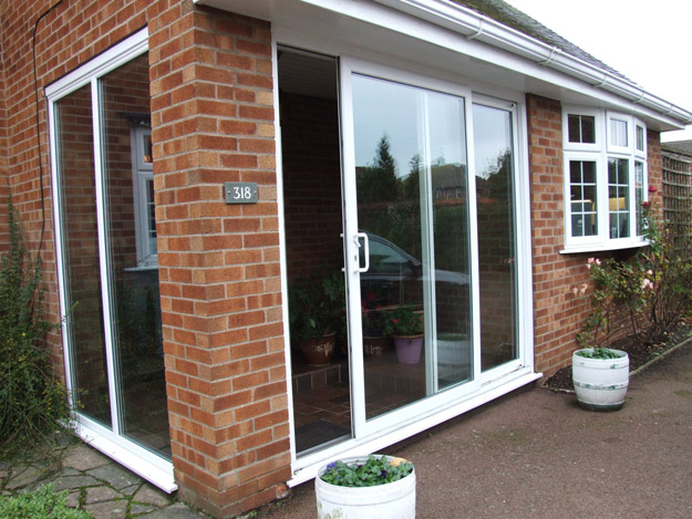 sliding doors derby